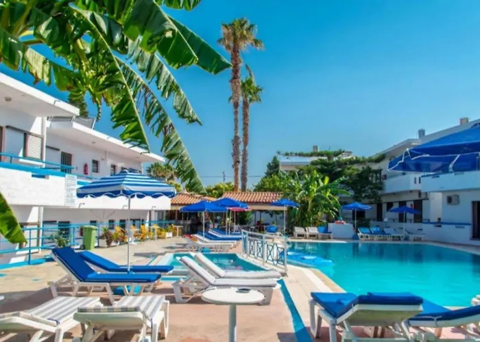 Kosinmyheart 11 & Studio10 4* 코스 타운