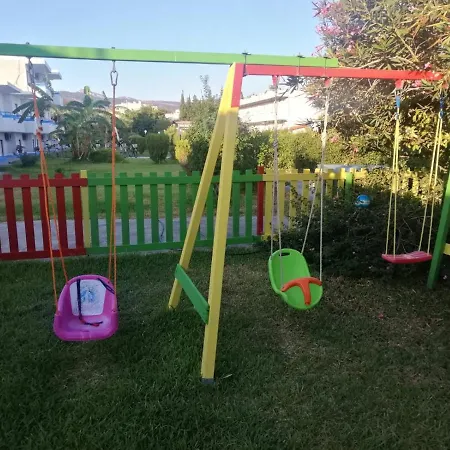 Kosinmyheart 11 & Studio10 4*