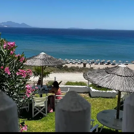 Kosinmyheart 11 & Studio10