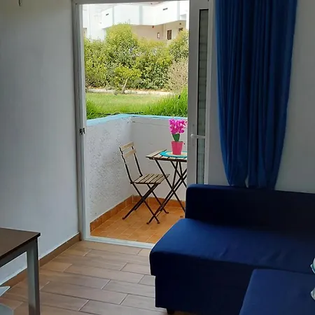 Apartahotel Kosinmyheart 11 & Studio10 *