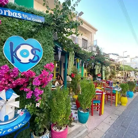 Kosinmyheart 11 & Studio10 Aparthotel