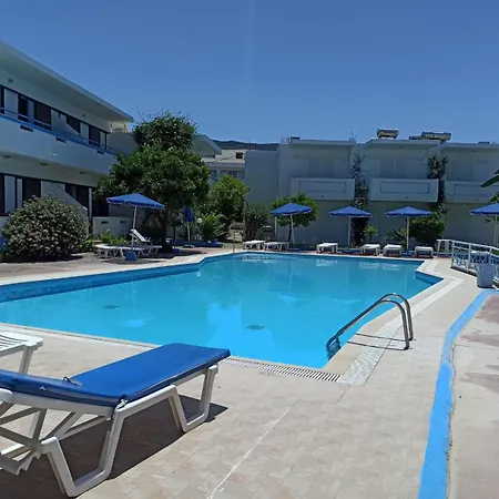 Kosinmyheart 11 & Studio10 Hotel apartamentowy *